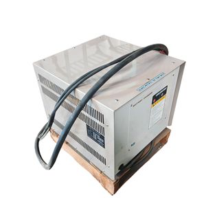 Cargador de Batería Doosan 80V 100A Trifásico 220V 60Hz Para Montacargas Eléctrico de Uso Industrial - Product Image 2