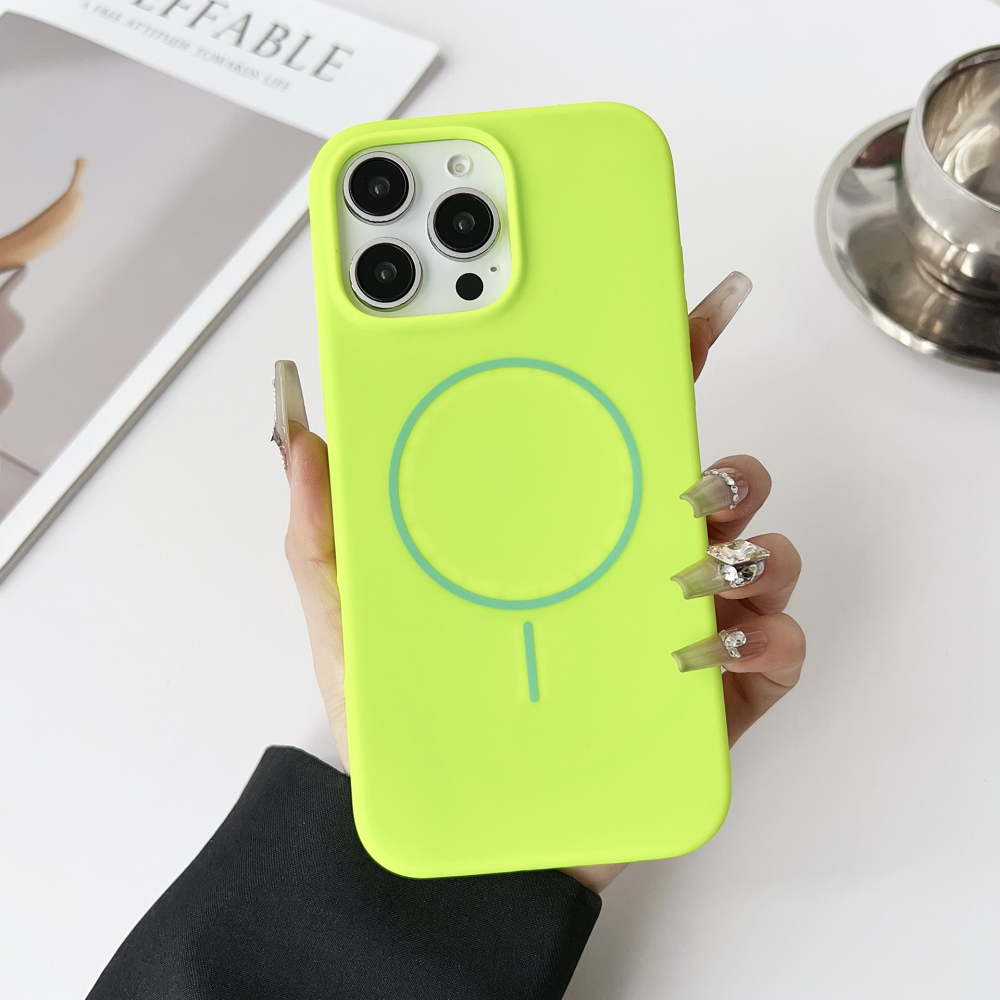 เรืองแสงสีเขียว