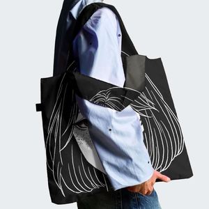 Sacs de courses pliables écologiques personnalisés en polyester recyclé réutilisable, imperméables, indéchirables, avec impression par transfert thermique, promotionnelles à motifs de dessins animés - Product Image 4