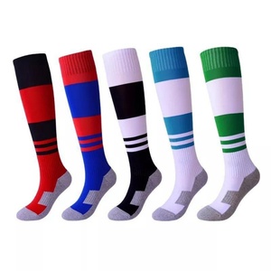 Calcetines de Fútbol Transpirables Antideslizantes con Diseño Personalizado, Absorción de Sudor, Antideslizantes, Ecológicos, de Secado Rápido, con Logotipo en la Parte Inferior, para la Temporada de Primavera - Product Image 4