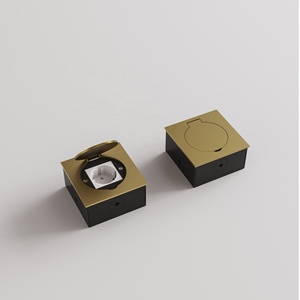 Caja de enchufes eléctrica para montaje en pared o suelo con toma de corriente y tapa abatible - Product Image 6