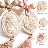 Diffuseur d'huiles essentielles en céramique suspendu, sans phtalates, pour armoire, parfum d'ambiance en plâtre, ensemble de pendentifs parfumés, marque privée