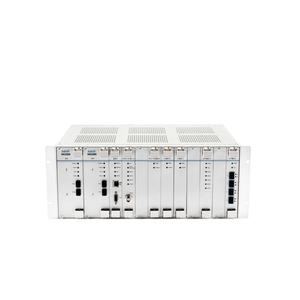 Time Server SM2000: Apparecchiatura di sincronizzazione integrata per tempo e frequenza con autosincronizzazione - Product Image 1