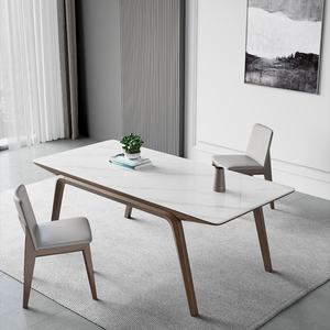 Mesa de Comedor Rectangular de Pizarra Blanca y Madera Maciza de Estilo Nórdico con Sillas - Product Image 2