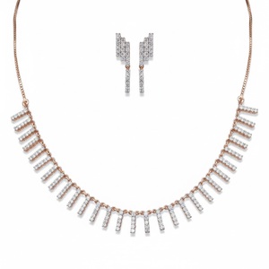 Collar Elegante de Diamantes para Mujer, Joyería Artesanal con Diseño Minimalista para Atuendos Casuales, Fiestas y Eventos Nocturnos - Product Image 2
