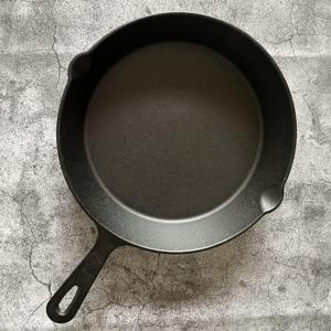 Poêle à frire en fonte 25 cm – Sans revêtement, anti-éclaboussures, compatible four, idéale pour les steaks, les œufs et la cuisine quotidienne – Offre spéciale - Product Image 1