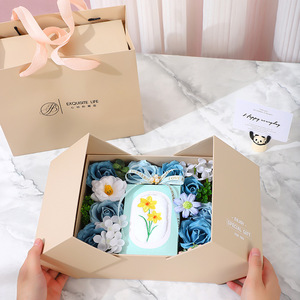 Coffret Cadeau Rose Éternelle Savon en Forme de Fleur – Idéal Fête des Enseignants, Demoiselle d'honneur, Anniversaire, Cadeau Pratique pour Enseignante - Product Image 5