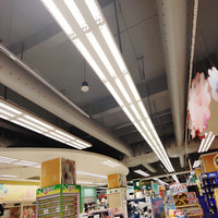 Buse de ventilation textile en tissu blanc pour système CVC monté au plafond pour grands espaces
