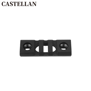 Soporte de aluminio de riel hueco <span class=keywords><strong>Keymod</strong></span> para deportes al aire libre con hebilla de correa QD de liberación rápida, soporte de accesorio de caza de 3 ranuras - Product Image 4