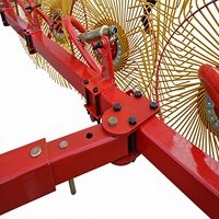 Râteau à herbe à roues motorisé à haute efficacité, tracté par tracteur agricole, à dents rétractables, pour débroussaillage