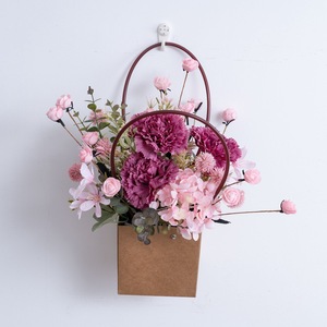 Cesta de Flores Artificiales Mori Erika, Diseño con Rosas y Claveles Rosados, Decoración de Pared para Bodas y Hogar, CF01477 - Product Image 1