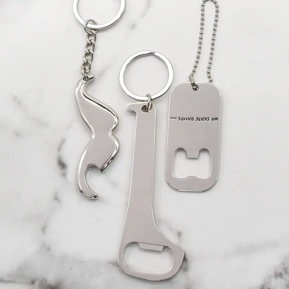Porte-clés promotionnel bon marché en métal personnalisé dessin animé en alliage de zinc en métal émaillé souple pour cadeaux