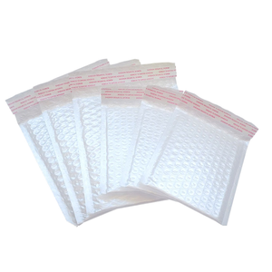 Nhà máy tùy chỉnh thân thiện với môi bền bong bóng bưu phẩm phân hủy sinh học poly chất liệu với logo in ấn độn phong bì cho quần áo - Product Image 1