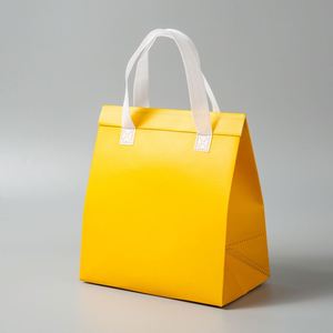Sac isotherme portable en non-tissé écologique réutilisable avec logo personnalisé, sac de conservation des aliments au froid en aluminium pour le déjeuner à emporter - Product Image 3