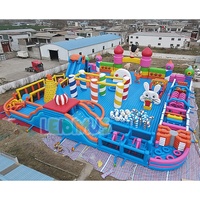 Parc d'attractions géant gonflable pour adulte Glissières de parc aquatique de qualité commerciale à vendre Maison gonflable de rebond