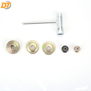Tête de débroussailleuse à brosse rotative en fil d'acier de 10 pouces DT pour désherbage, élimination du mousse et de la rouille - Product Image 6