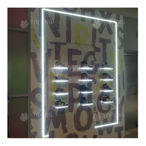 Thời trang hiện đại Giày showroom thiết kế trang trí bán lẻ Wall Mount Giày hiển thị Kệ chiếu sáng Acrylic Sneaker kệ cho giày - Product Image 2