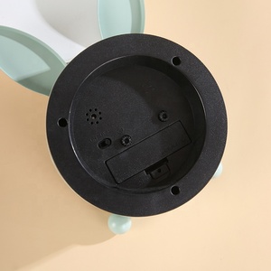 Mới được phát hành 4.5inch đồng hồ báo thức hiện đại điện tử bàn bảng đồng hồ với kim cạnh giường ngủ bảng tính năng - Product Image 6