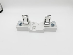 Soporte de fusión de alta capacidad de ruptura NT3/1P 630A Base de fusible blanca ignífuga - Product Image 3