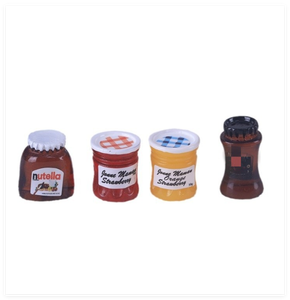 Miniatures <span class=keywords><strong>en</strong></span> résine Kawaii <span class=keywords><strong>en</strong></span> forme <span class=keywords><strong>de</strong></span> confiture <span class=keywords><strong>de</strong></span> fraises, sauce <span class=keywords><strong>chocolat</strong></span>, jouets pour enfants, bouteilles <span class=keywords><strong>de</strong></span> bière, gobelets à eau, breloques miniatures pour maison <span class=keywords><strong>de</strong></span> poupée, vente <span class=keywords><strong>en</strong></span> gros - Product Image 3