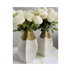 Светлая Роскошная домашняя настольная декоративная бутылка горлышко позолоченная белая керамическая ваза
