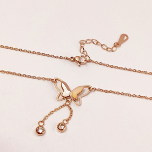 สร้อยคอสแตนเลสชุบทอง18K ทันสมัยสำหรับผู้หญิงสำหรับงานปาร์ตี้ในโอกาสต่างๆ-ของขวัญ - Product Image 5