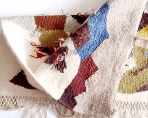 Ensemble cadeau d'entreprise : Tapisserie murale <span class=keywords><strong>ethnique</strong></span> en laine tissée à la main, scène de village africain, art populaire pour la décoration de salon, hôtel de charme - Product Image 4