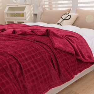 Manta de franela de poliéster 100% de punto de tamaño grande roja lavable a máquina cálida, manta a cuadros para sofá, cama de viaje para el hogar - Product Image 3