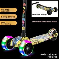 Vente en gros Scooter moderne et léger pliable à 3 roues en PU pour enfants Lumière clignotante imprimée à hauteur réglable pour l'extérieur