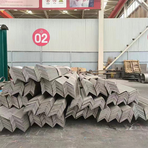 <span class=keywords><strong>Cornière</strong></span> en <span class=keywords><strong>acier</strong></span> S275JR <span class=keywords><strong>40x40x4</strong></span> 70x70x7 en forme de L pour la fabrication de structures de charpente d'entrepôt - Product Image 4