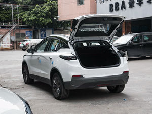Superventas Geely Electro Car 2022 Geometry <span class=keywords><strong>C</strong></span> Velocidad máxima 150 km/<span class=keywords><strong>h</strong></span> Nuevos coches Ev a la venta - Product Image 3