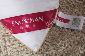 <span class=keywords><strong>Couette</strong></span> en duvet d'oie 80% en gros, 100% coton satiné, <span class=keywords><strong>couette</strong></span> de lit confortable avec garnissage en plumes de canard pour la literie à domicile et à l'hôtel - Product Image 3