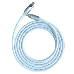 Câble de charge rapide USB C vers USB C en silicone mou avec connecteurs en alliage d'aluminium 240W pour téléphone, vente en gros - Product Image 4