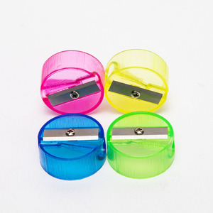 Chine usine bas prix personnalisé couleur ronde en plastique d'école de bureau <span class=keywords><strong>taille</strong></span>-<span class=keywords><strong>crayon</strong></span> - Product Image 1
