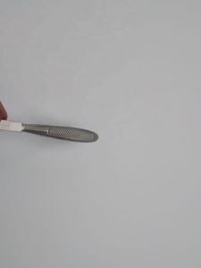 Tijeras para uñas de acero inoxidable con borde curvo de 10/12/14 cm para dedos - Product Image 3