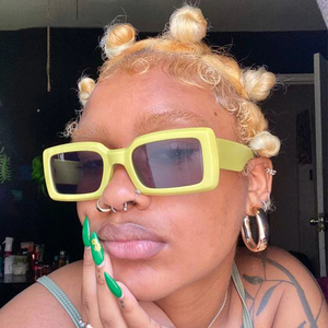 <span class=keywords><strong>Occhiali</strong></span> <span class=keywords><strong>da</strong></span> <span class=keywords><strong>sole</strong></span> <span class=keywords><strong>da</strong></span> <span class=keywords><strong>donna</strong></span> <span class=keywords><strong>rettangolari</strong></span> verdi 2024 alla moda piccoli <span class=keywords><strong>occhiali</strong></span> <span class=keywords><strong>da</strong></span> <span class=keywords><strong>sole</strong></span> <span class=keywords><strong>da</strong></span> <span class=keywords><strong>donna</strong></span> alla moda Vintage tonalità chiare UV400 - Product Image 1