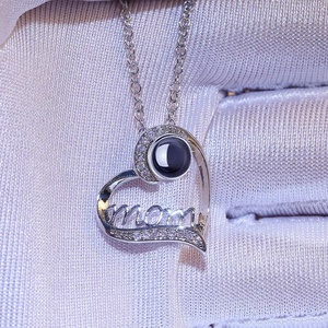 Customized Photo Projection <strong>MUM</strong> <strong>Memory</strong> Jewelry Heart Letter MOM Necklaces Mother's Day <strong>Gifts</strong> with Picture Inside - Product Image 3
