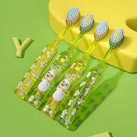 Brosse à dents bébé TikTok Temu à succès, poils en charbon naturel doux, plastique alimentaire sûr pour enfants et tout-petits, usage domestique