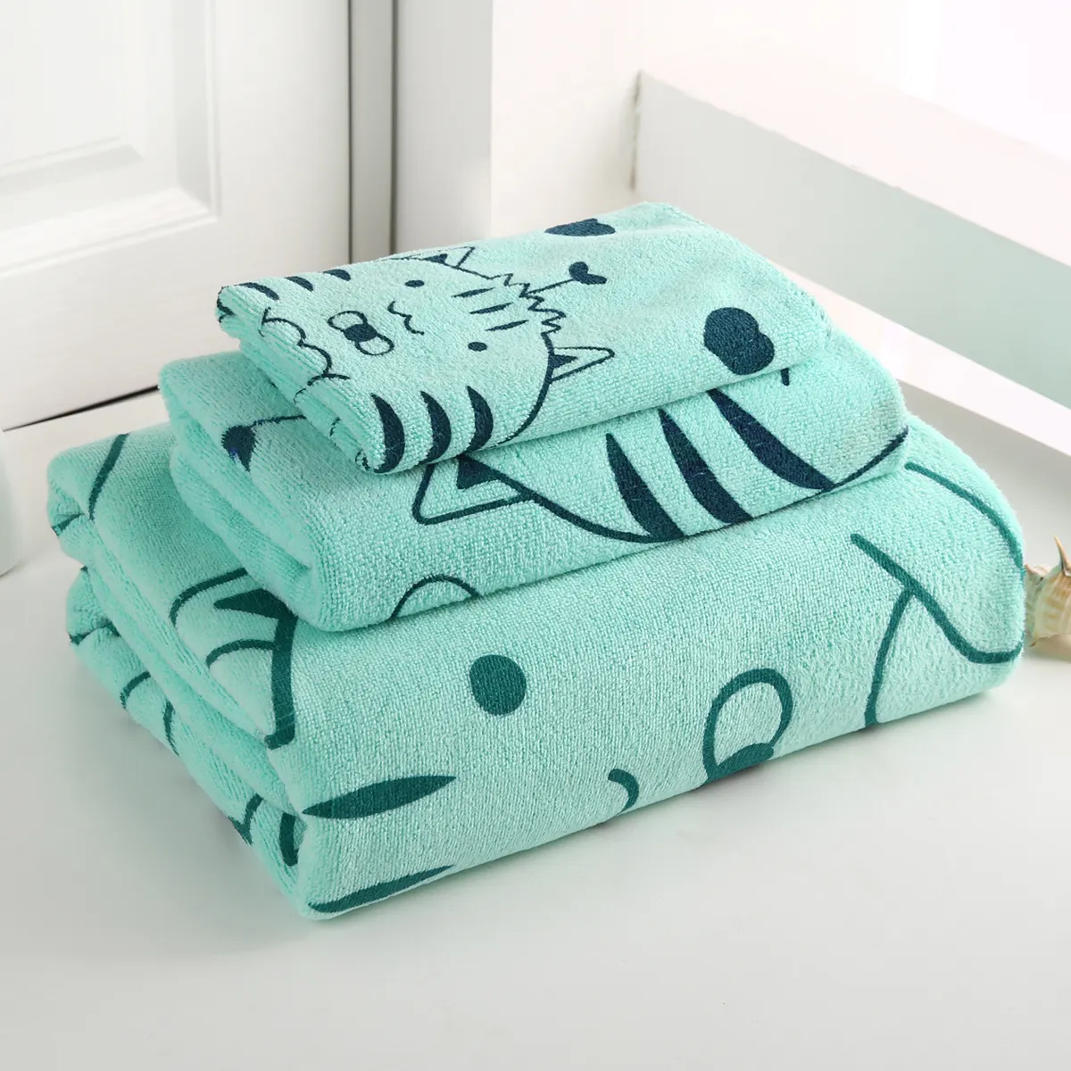 Three-Piece Soft Thickened Absorbent Gift towel Set Cotton Bath Towel
