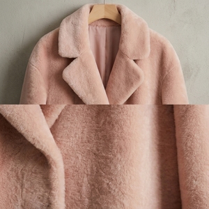 Cappotto Lungo in Lana da Donna Rosa Cipria, Morbido, con Risvolto a Revers, Chiusura a Bottone Nascosto Singolo, Tasca con Stampa a Contrasto, Vestibilità Ampia, Caldo per l'Inverno - Product Image 4