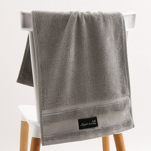 Vente en gros de serviettes souples personnalisées de luxe pour les mains serviettes <span class=keywords><strong>ultra</strong></span> douces très absorbantes 35*75cm 100% coton - Product Image 6