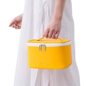 Échantillon gratuit Grand sac de rangement pour vernis à ongles avec fermeture à glissière Fabrication sur mesure Étui et organisateur de cosmétiques - Product Image 1