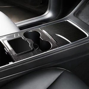 Couvercle de panneau de garniture de console centrale en fibre de carbone véritable pour <span class=keywords><strong>Tesla</strong></span> <span class=keywords><strong>Model</strong></span> <span class=keywords><strong>3</strong></span>/ <span class=keywords><strong>Model</strong></span> Y mise à niveau et reconstruction - Product Image 1