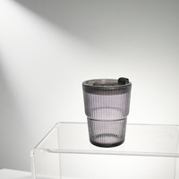 Gobelet en verre côtelé avec manchon en cuir, tasse à café réutilisable avec couvercle et paille en verre pour café glacé, thé, jus, maison, bureau, voyage