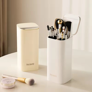 กล่องเก็บเครื่องสำอางกันฝุ่นแบบกด Huyo Plastic Press Type สำหรับแปรงแต่งหน้า ลิปสติก ขนตา รุ่น OEM จากจีน สำหรับวางบนโต๊ะเครื่องแป้ง - Product Image 3