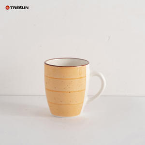 Taza de cerámica de moda con diseño colorido Ideal para bebidas frías y calientes Idea de regalo perfecta - Product Image 3