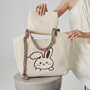 Sac fourre-tout surdimensionné pour femme avec logo personnalisé motif <span class=keywords><strong>lapin</strong></span> 2026, <span class=keywords><strong>en</strong></span> polyester recyclé, fermeture ouverte, nouveau style, accessoire de mode - Product Image 1