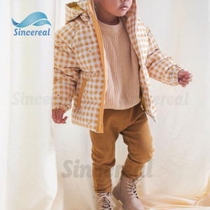 Doudoune d'hiver personnalisable pour garçon avec imprimé vichy imperméable et étoiles dorées <span class=keywords><strong>capuche</strong></span> zippée amovible motif écossais - Product Image 2