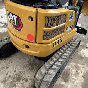 Mini-excavatrice sur chenilles d'occasion Cat301.7 1,7 tonne, état excellent, moteur, boîte de vitesses, pompe, PLC, modèle 2023, testée - Product Image 1