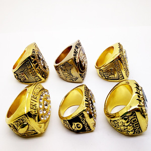 Bague de championnat de football NFC <span class=keywords><strong>San</strong></span> Francisco 49ers en alliage plaqué or, lot de 6, unisexe, vente en gros - Product Image 2